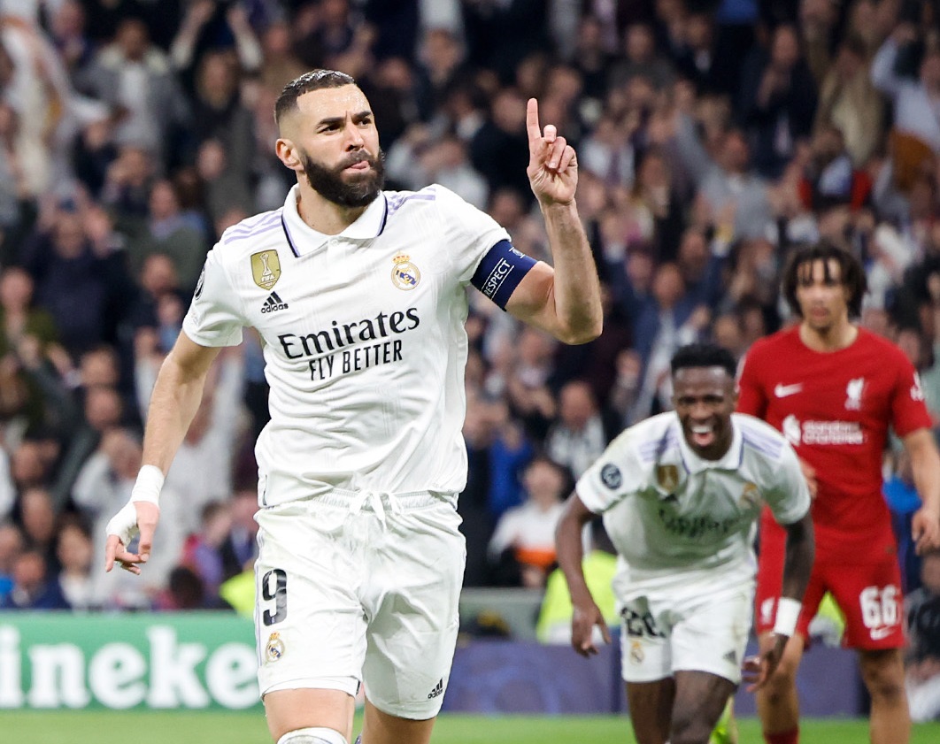 Read more about the article Karim Benzema: Bakat dan Prestasi yang Bersinar di Dunia Sepak Bola